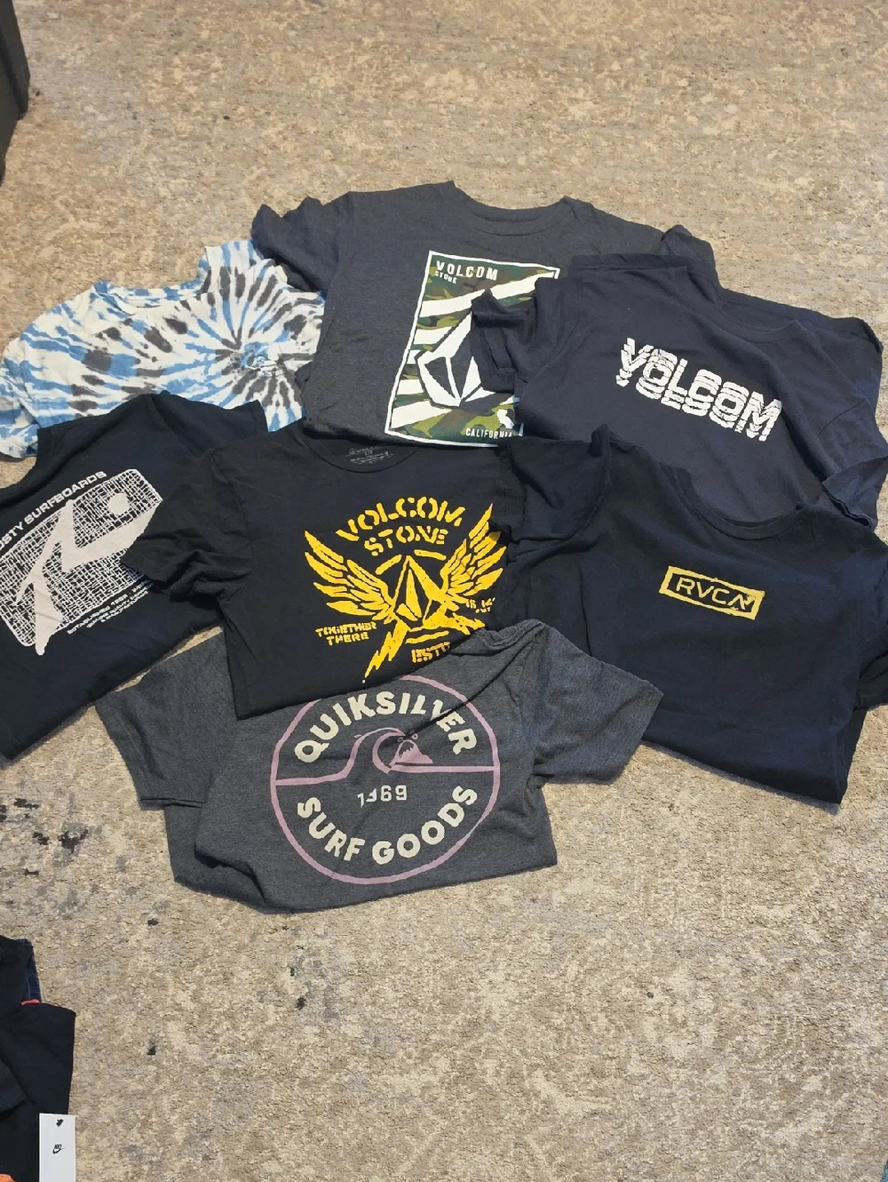 Mens Tshirt Lot - Picture 1 of 1